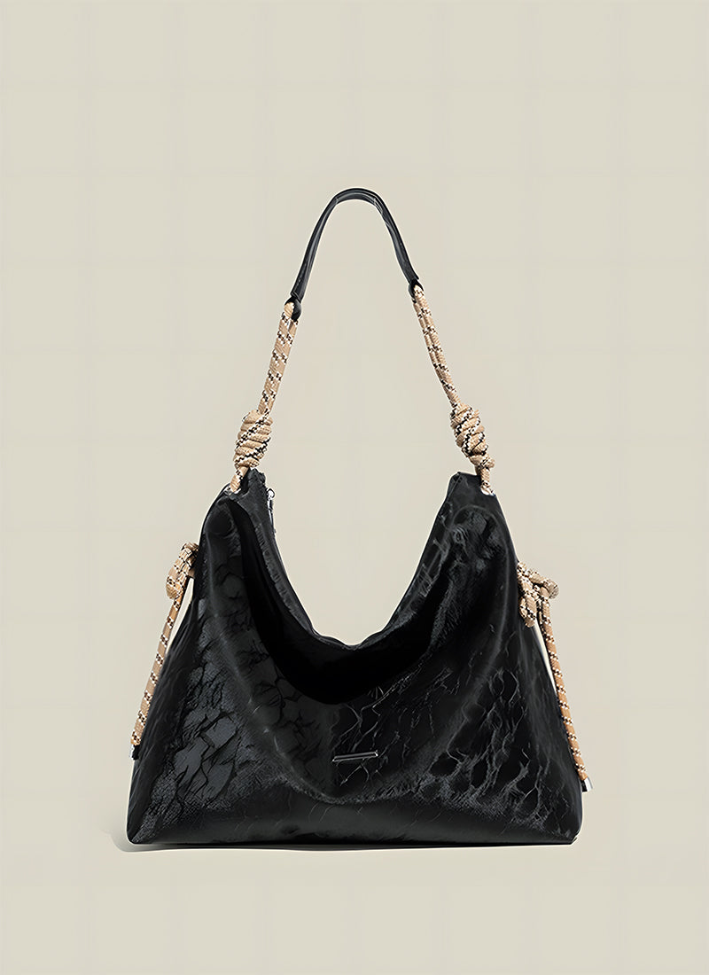 ISOLÉ REBEL MUSE ノマド