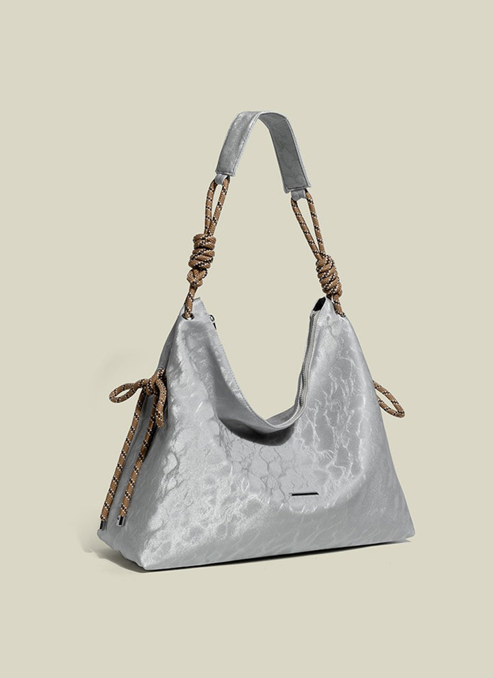 ISOLÉ REBEL MUSE ノマド