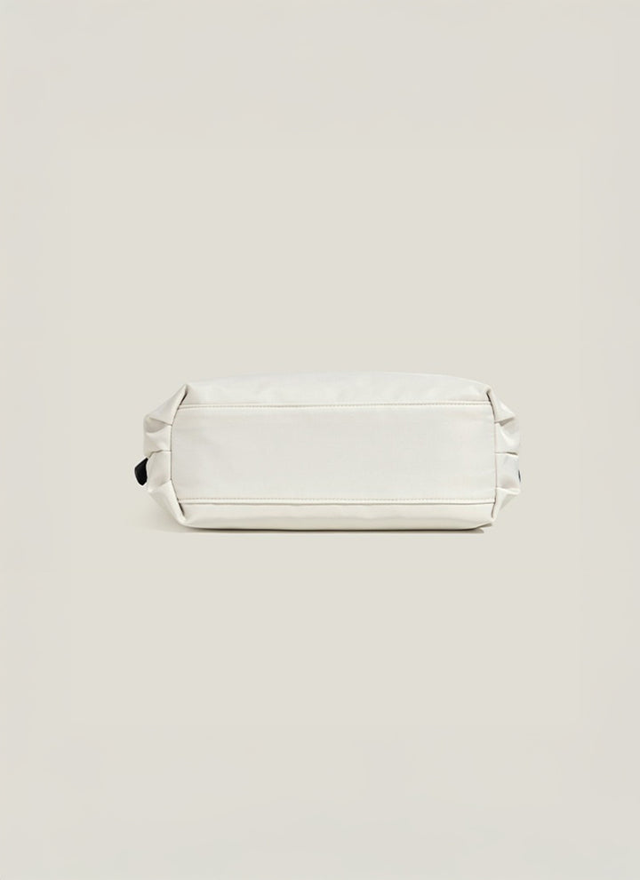 ISOLÉ REBEL MUSE スウィフト