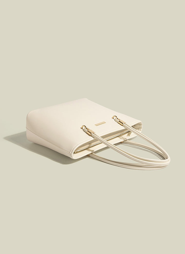 ISOLÉ TIMELESS エシェロン