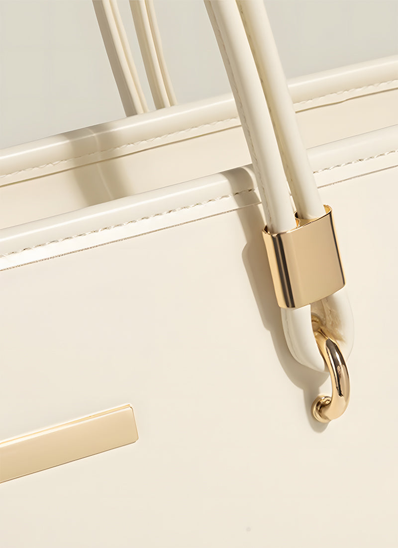 ISOLÉ TIMELESS エシェロン