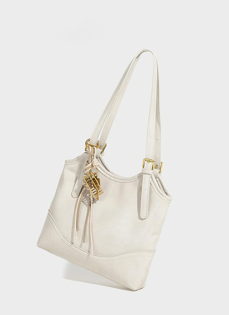 ISOLÉ REBEL MUSE スターダスト